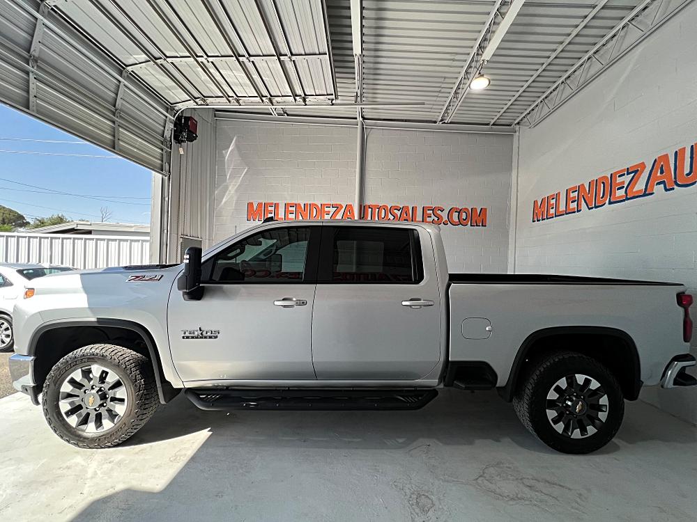 chevrolet silverado 2500hd 2021 1GC4YNEY9MF272331 image chevrolet silverado 2500hd 2021 1GC4YNEY9MF272331 image